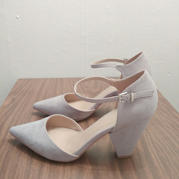 ASOS Speaker Pump with Ankle Strap - Picture 3 of 4